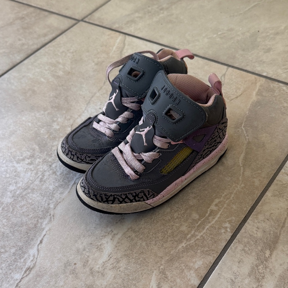 Kids Jordan Spizike Low sneakers